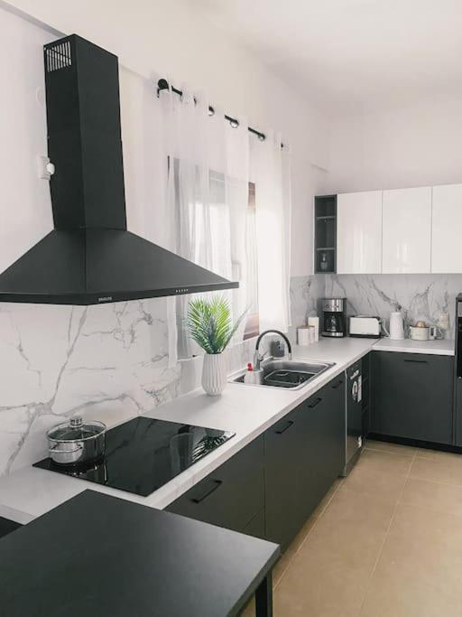 Md Residence Near The Beach W Bbq And Private Parking Hersónissos Extérieur photo